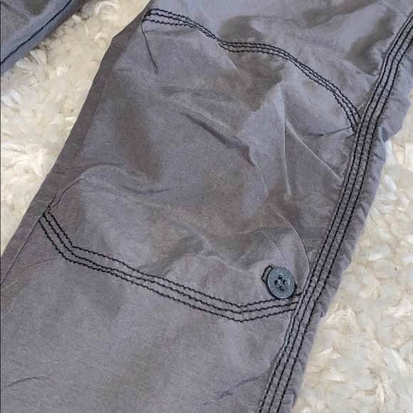 💫2/$10💫 KIDS Grey Pants - Picture 3 of 6